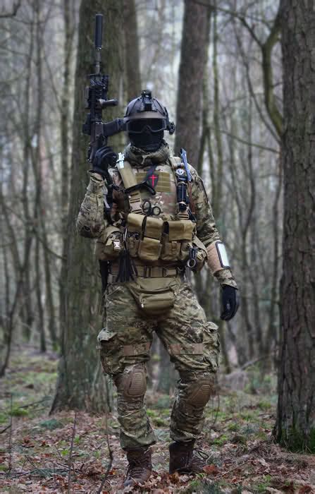 Corpsman: A Loadout Interview With Proxxy04 .